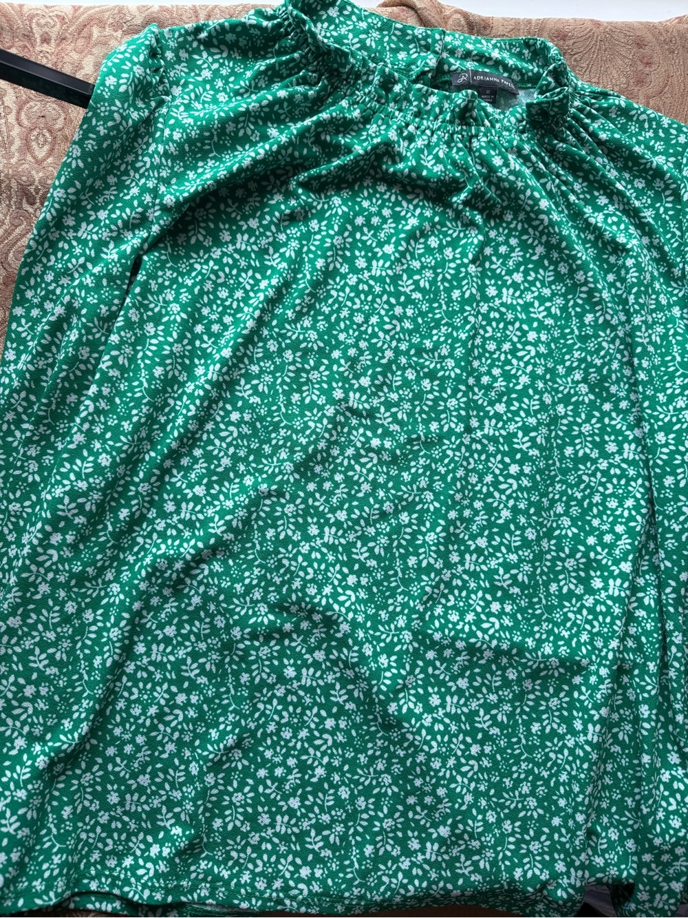 Adrianna Papell Women’s Green Print Long Sleeve Top Size Medium